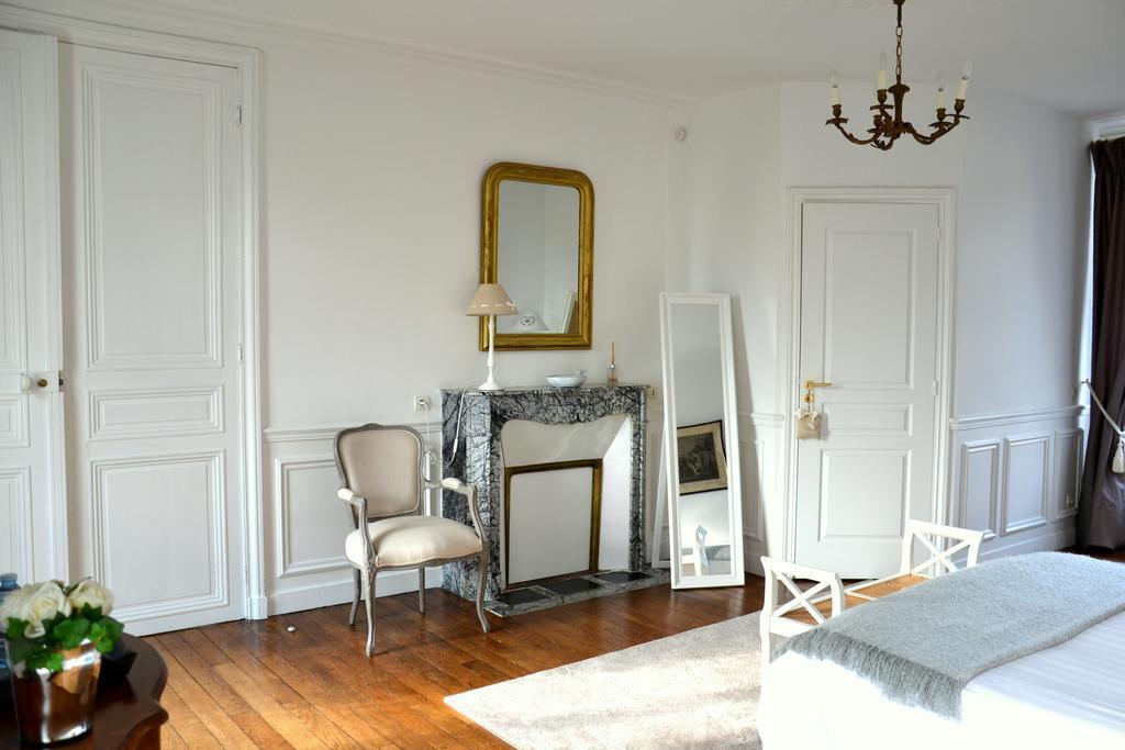 Clos De Bellefontaine B&B Байе Номер фото