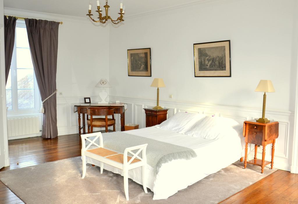 Clos De Bellefontaine B&B Байе Номер фото